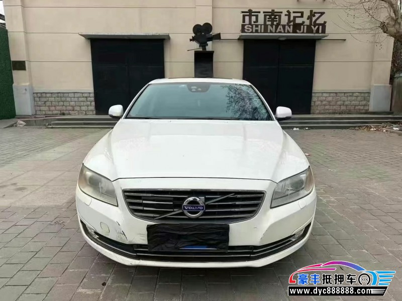 14年沃尔沃S80轿车抵押车出售