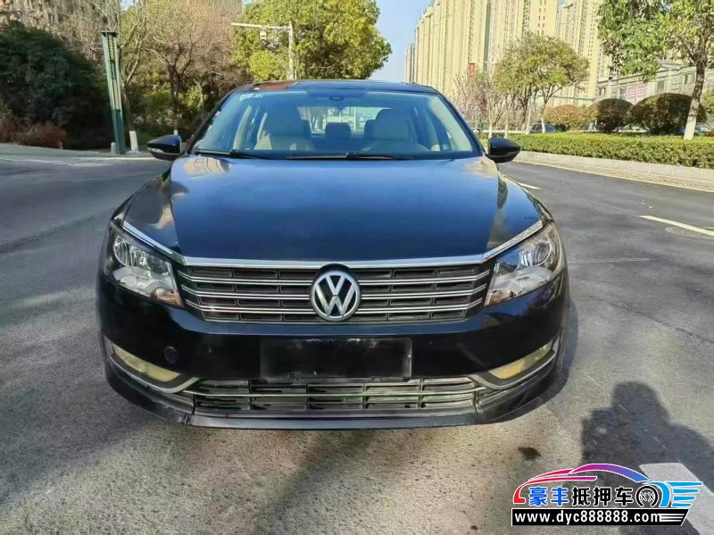 12年大众帕萨特轿车抵押车出售