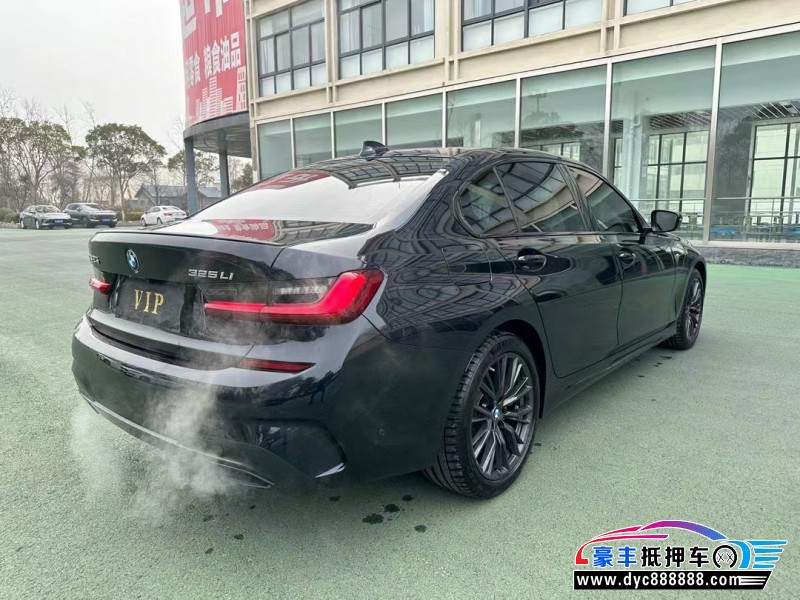 22年宝马3系轿车抵押车出售