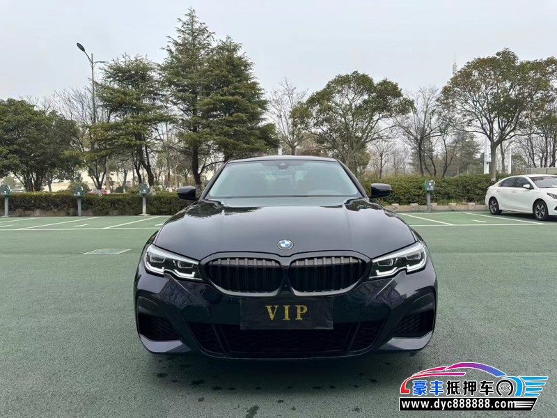 22年宝马3系轿车抵押车出售