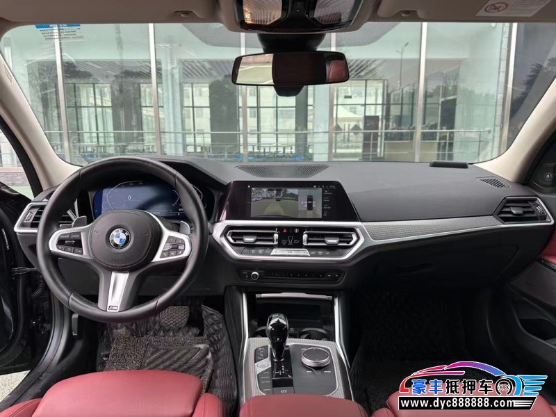 22年宝马3系轿车抵押车出售