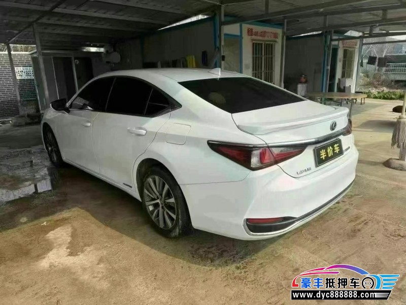 20年雷克萨斯ES轿车抵押车出售
