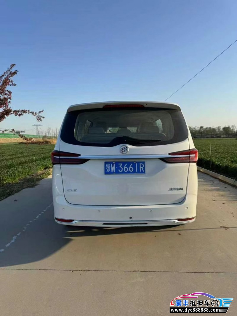 24年别克GL8轿车抵押车出售