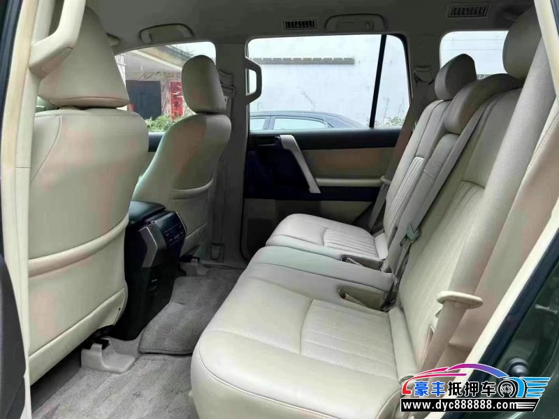 12年丰田普拉多（霸道）轿车抵押车出售