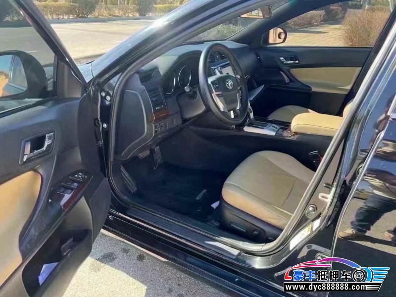 14年丰田锐志轿车抵押车出售