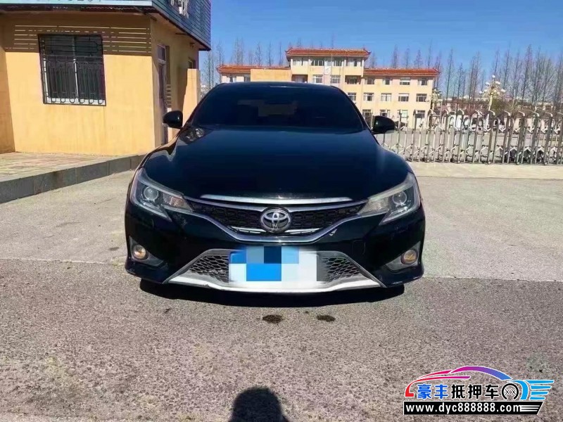 14年丰田锐志轿车抵押车出售