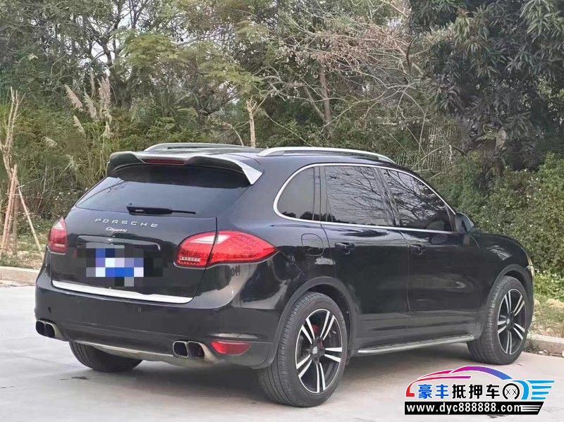 14年保时捷卡宴轿车抵押车出售