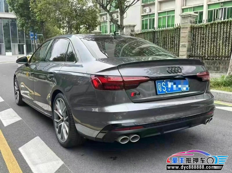 24年奥迪S4轿车抵押车出售