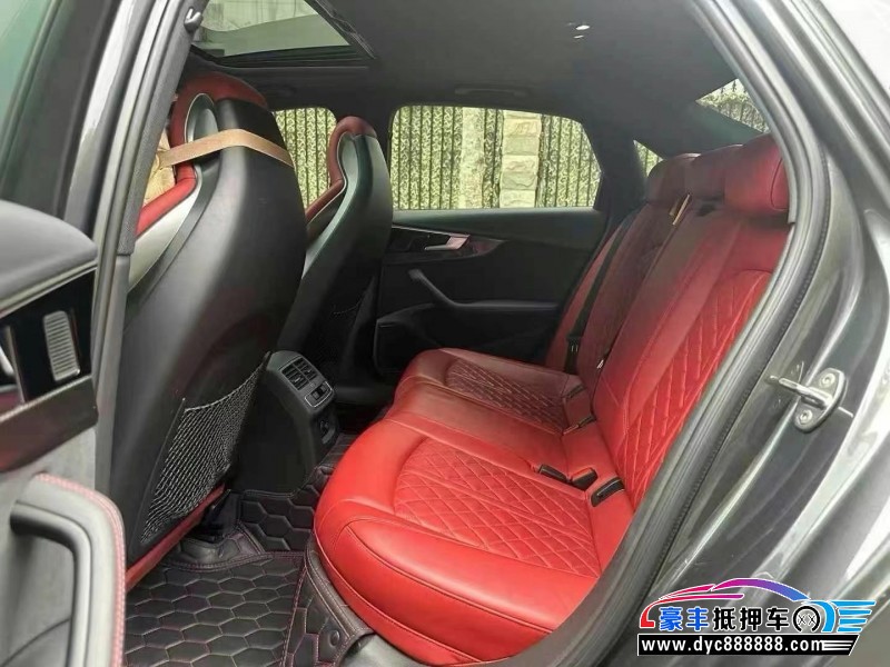 24年奥迪S4轿车抵押车出售