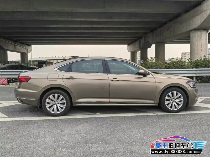 20年大众帕萨特轿车抵押车出售