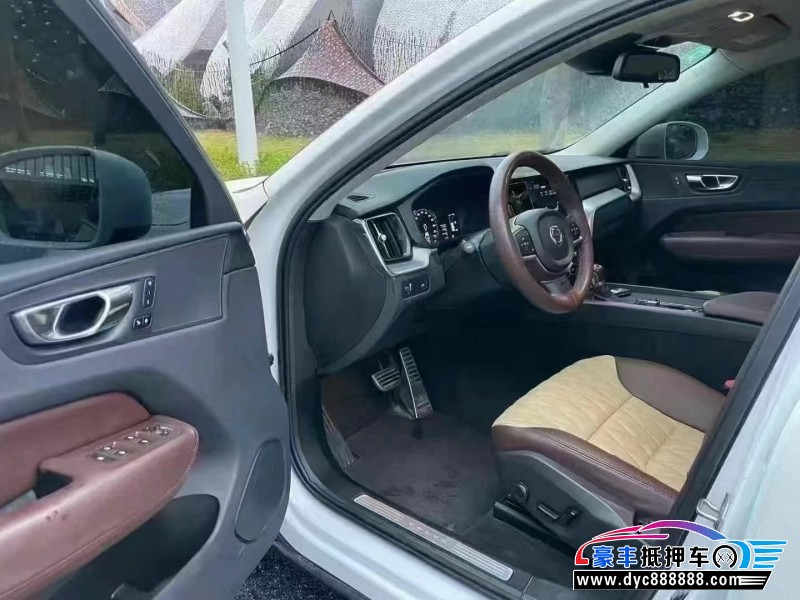 19年沃尔沃XC60轿车抵押车出售