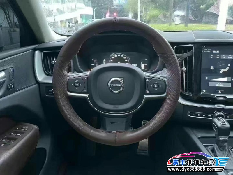 19年沃尔沃XC60轿车抵押车出售