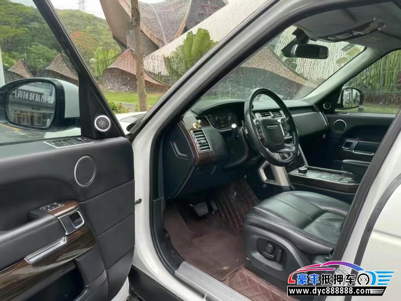 16年路虎揽胜轿车抵押车出售