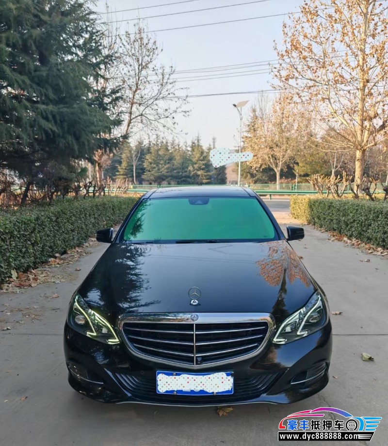 13年奔驰E轿车抵押车出售