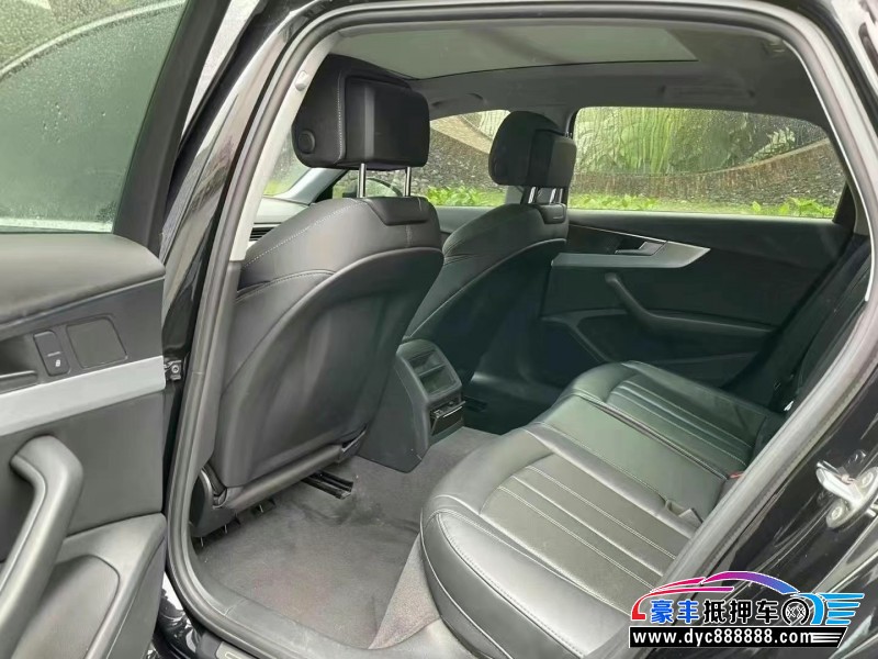 22年奥迪A4L轿车抵押车出售