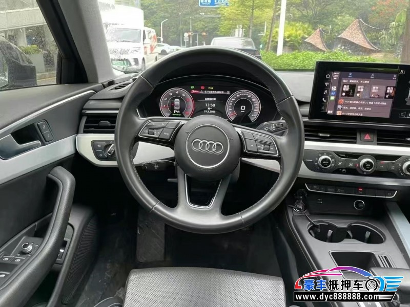 22年奥迪A4L轿车抵押车出售