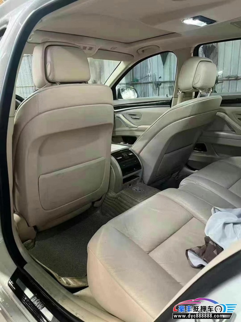 11年宝马5系轿车抵押车出售