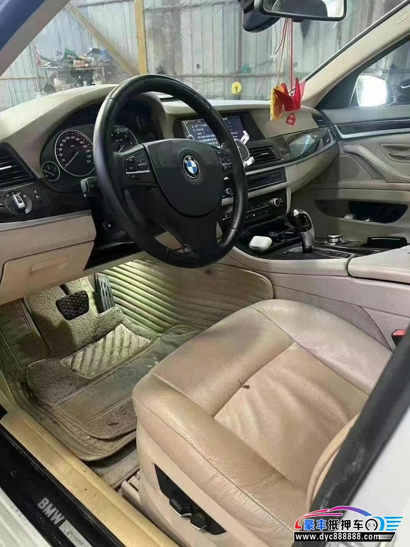 11年宝马5系轿车抵押车出售