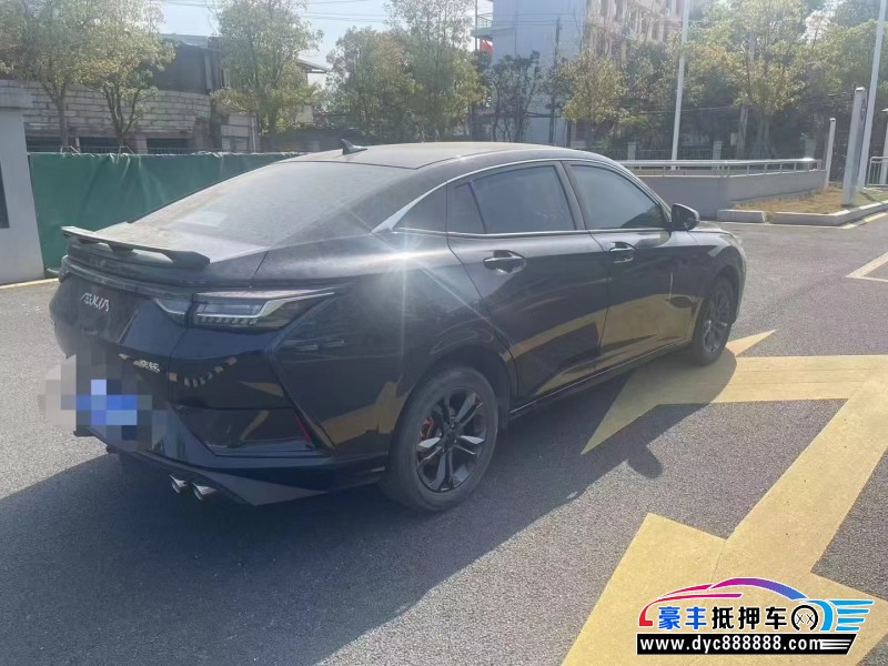 23年东风风神奕炫轿车抵押车出售