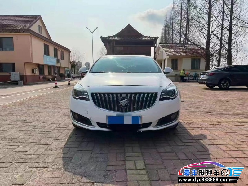 15年别克君威轿车抵押车出售