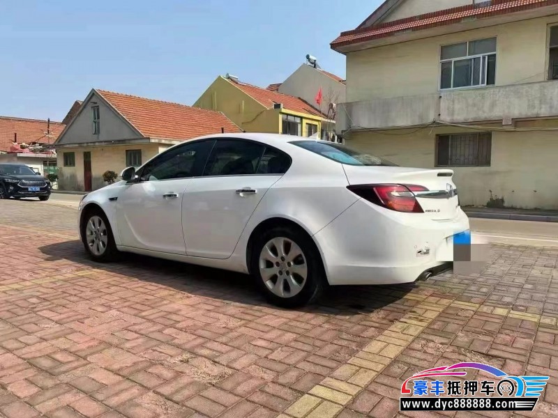 15年别克君威轿车抵押车出售