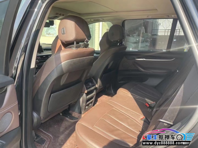 15年宝马X5轿车抵押车出售