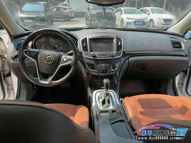 17年别克君威轿车抵押车出售