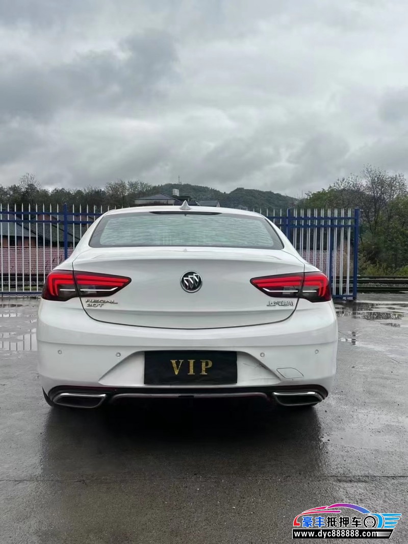 18年别克君威轿车抵押车出售