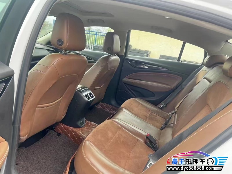 18年别克君威轿车抵押车出售