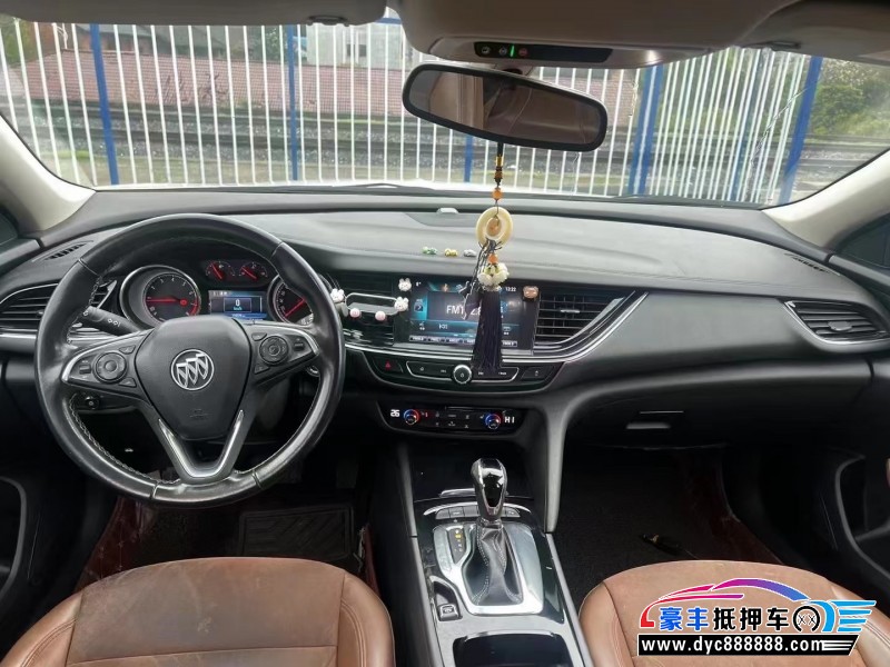 18年别克君威轿车抵押车出售