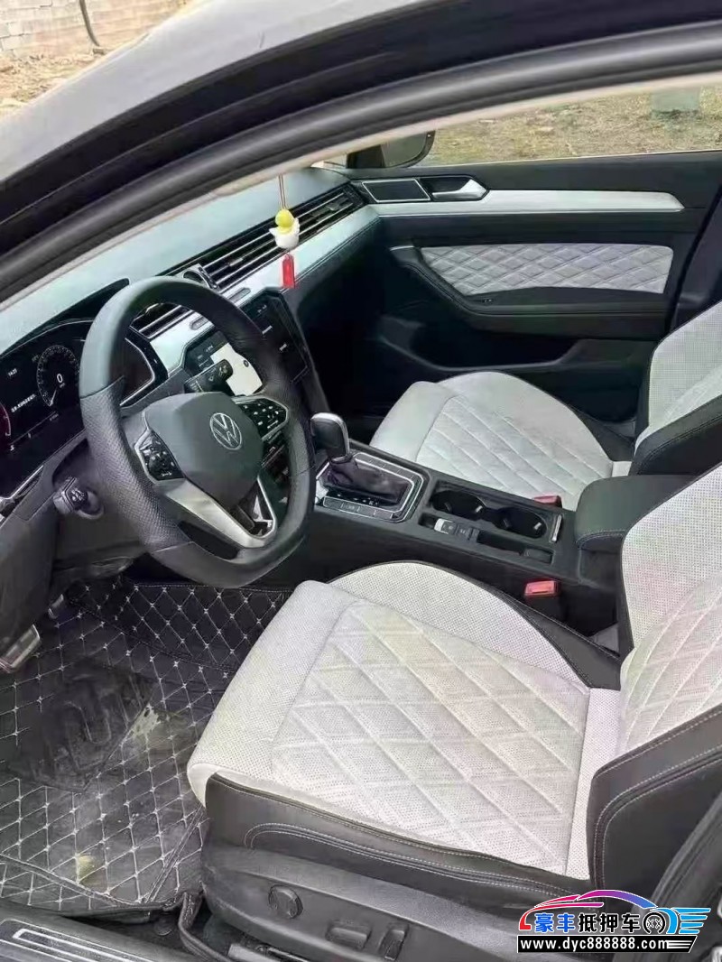 24年大众迈腾轿车抵押车出售