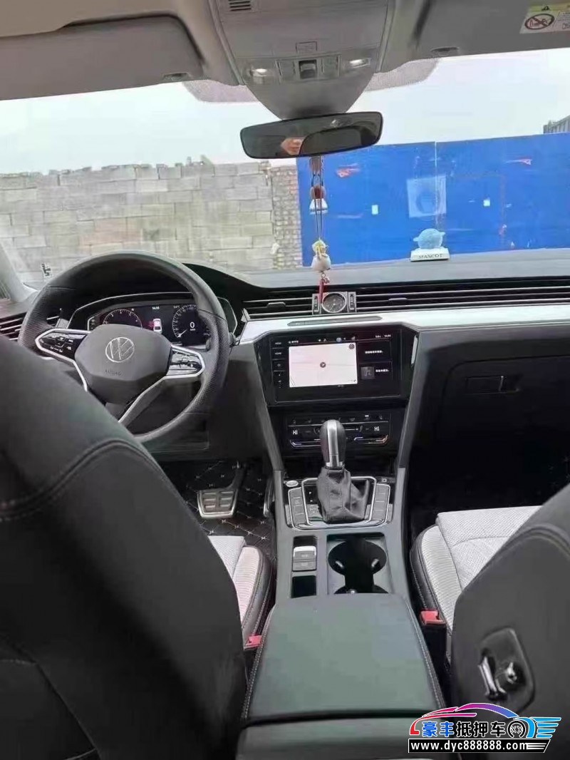 24年大众迈腾轿车抵押车出售