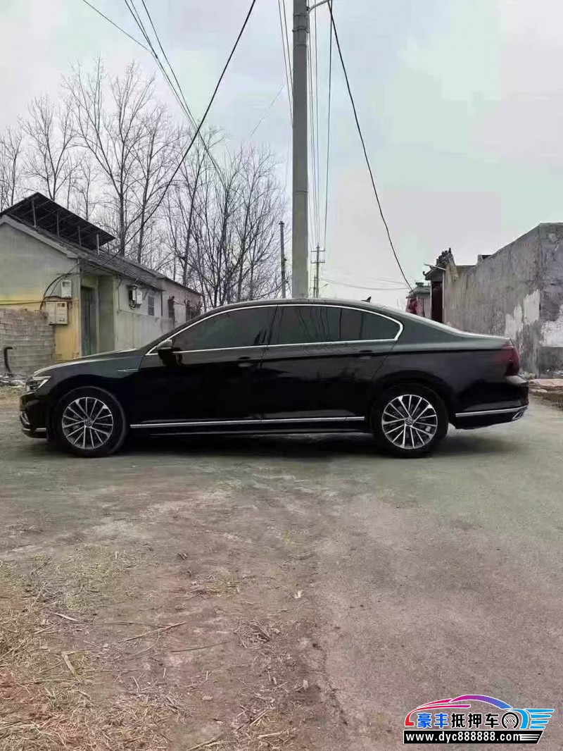 24年大众迈腾轿车抵押车出售