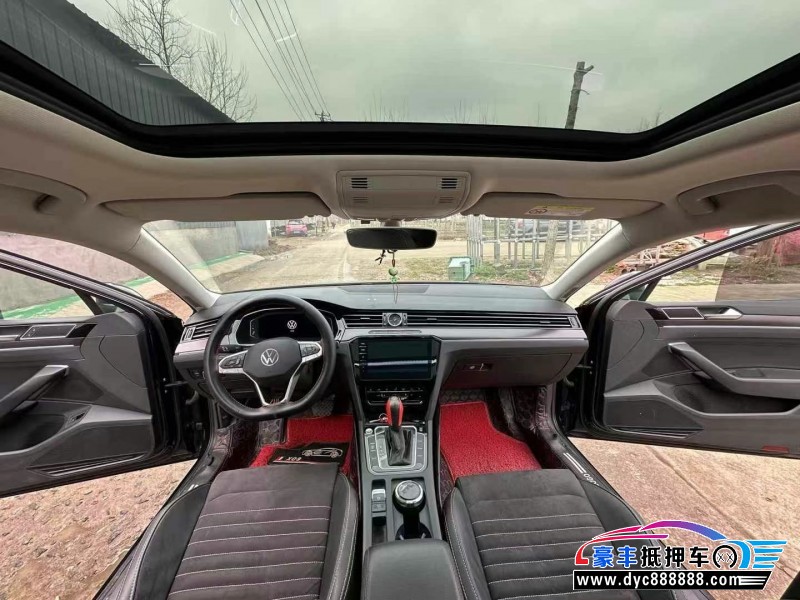 21年大众迈腾轿车抵押车出售