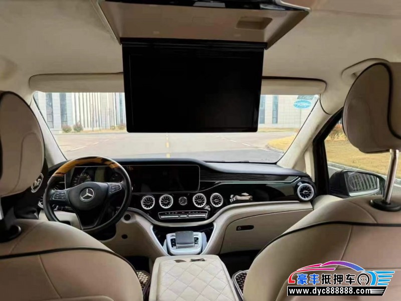 20年奔驰威霆轿车抵押车出售