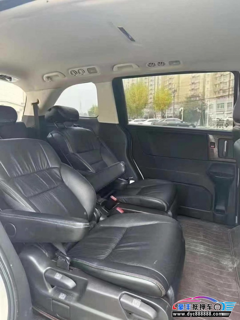 17年本田奥德赛轿车抵押车出售