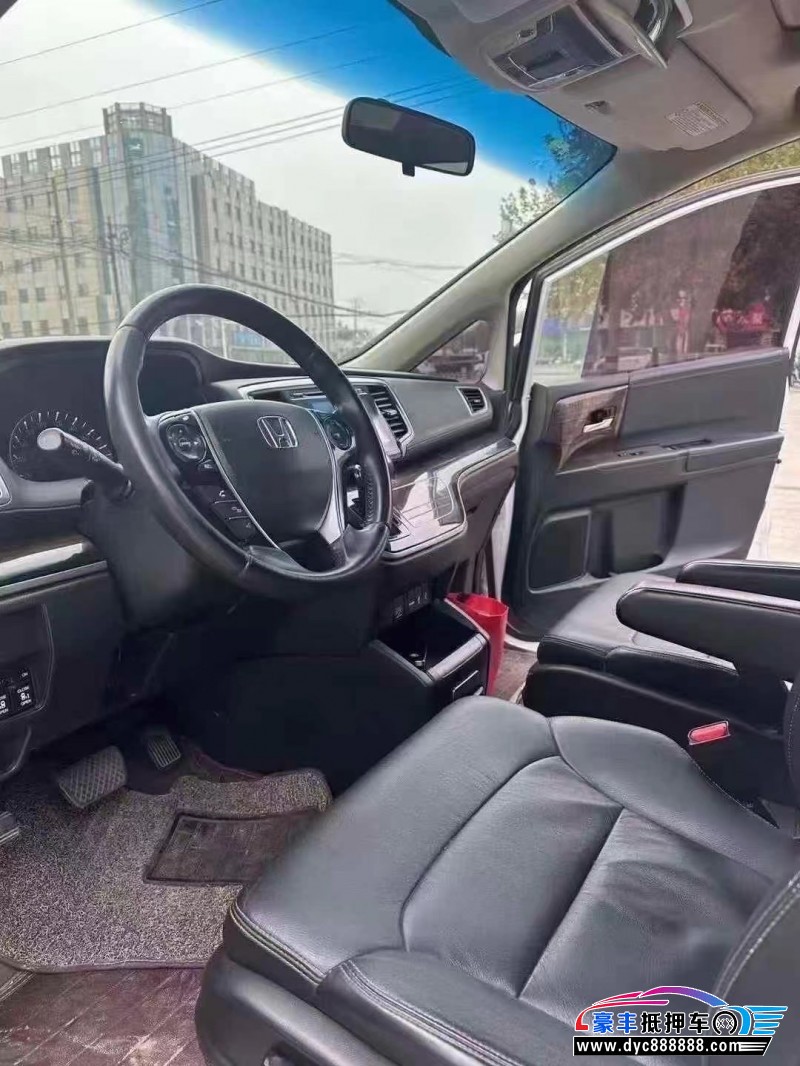 17年本田奥德赛轿车抵押车出售