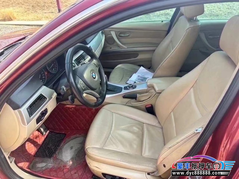 12年宝马3系轿车抵押车出售