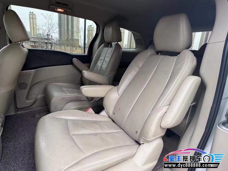 18年别克GL8轿车抵押车出售