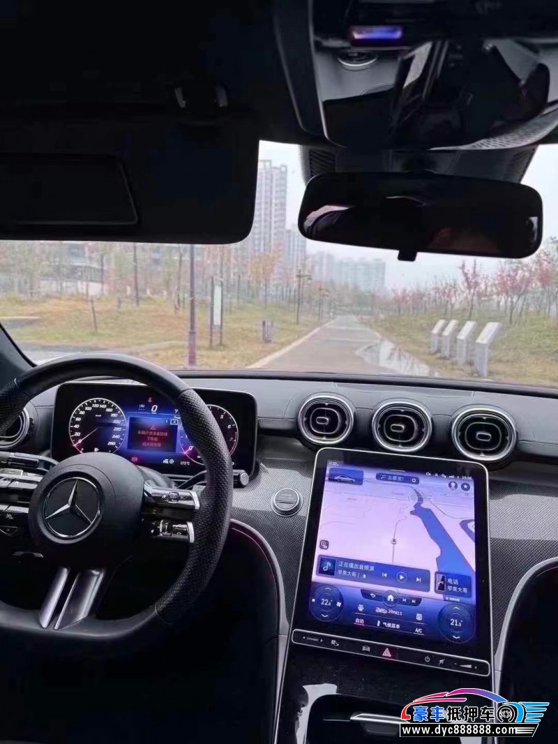 22年奔驰C轿车抵押车出售