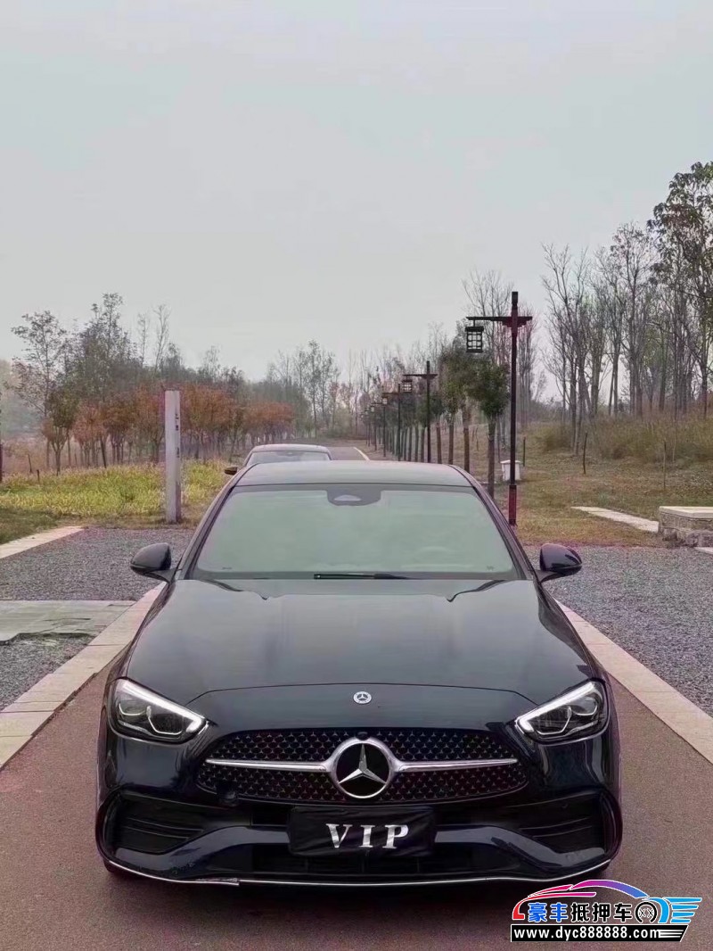 22年奔驰C轿车抵押车出售