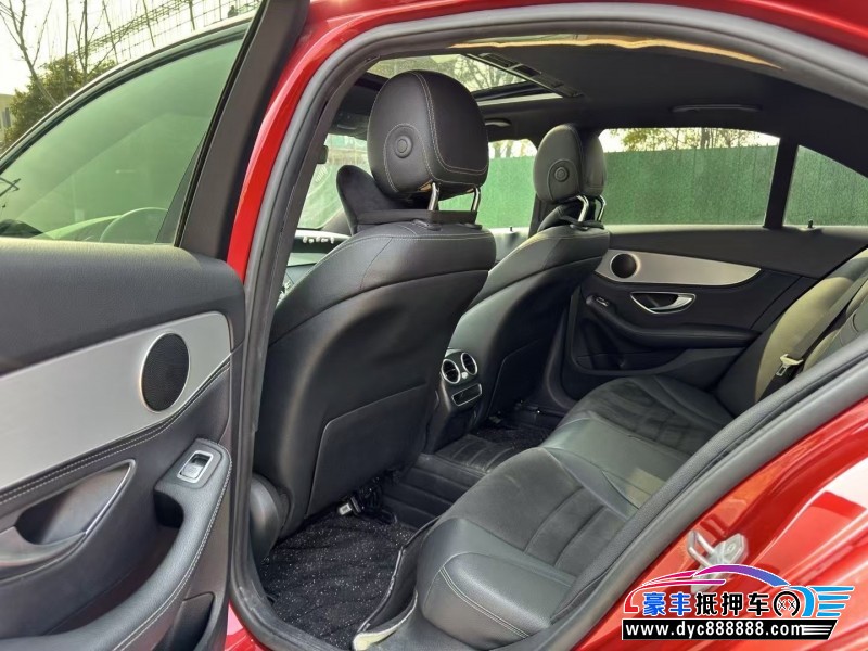 19年奔驰C轿车抵押车出售