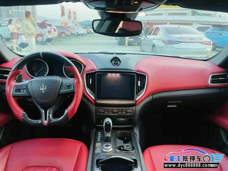 17年玛莎拉蒂Ghibli轿车抵押车出售