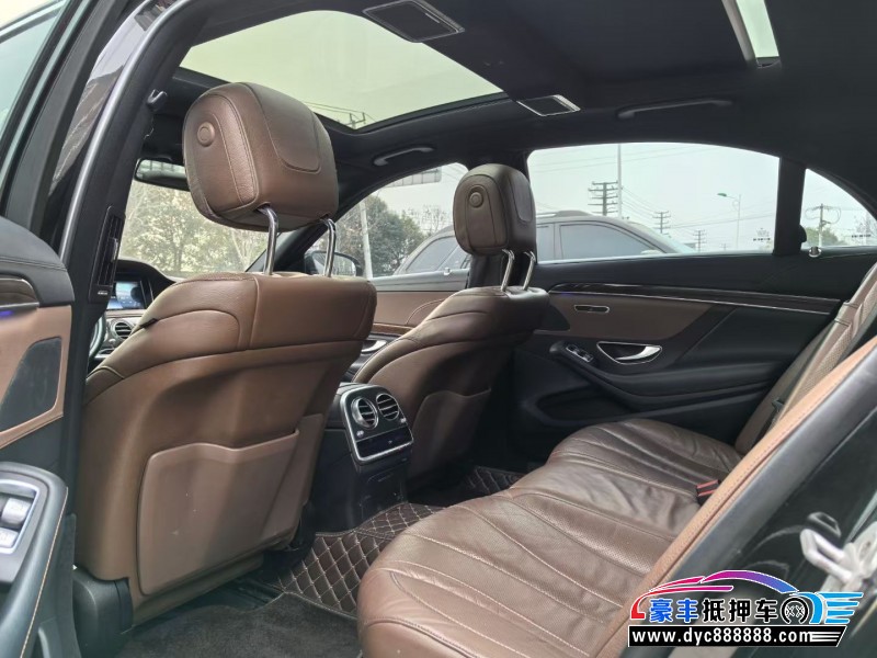 17年奔驰S轿车抵押车出售