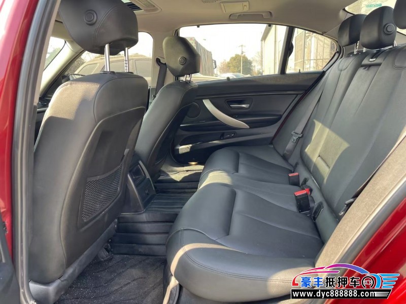 15年宝马3系轿车抵押车出售