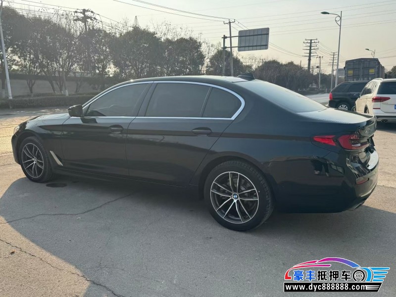 23年宝马5系轿车抵押车出售