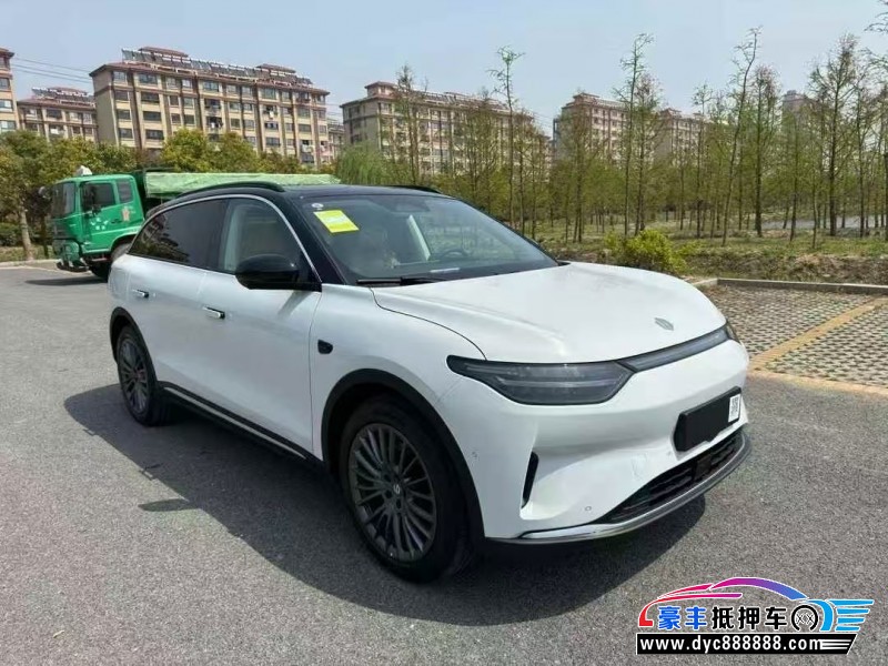 25年零跑C11轿车抵押车出售