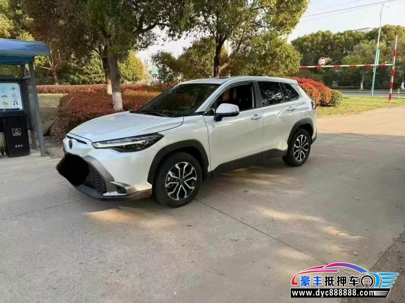 22年丰田锋兰达轿车抵押车出售