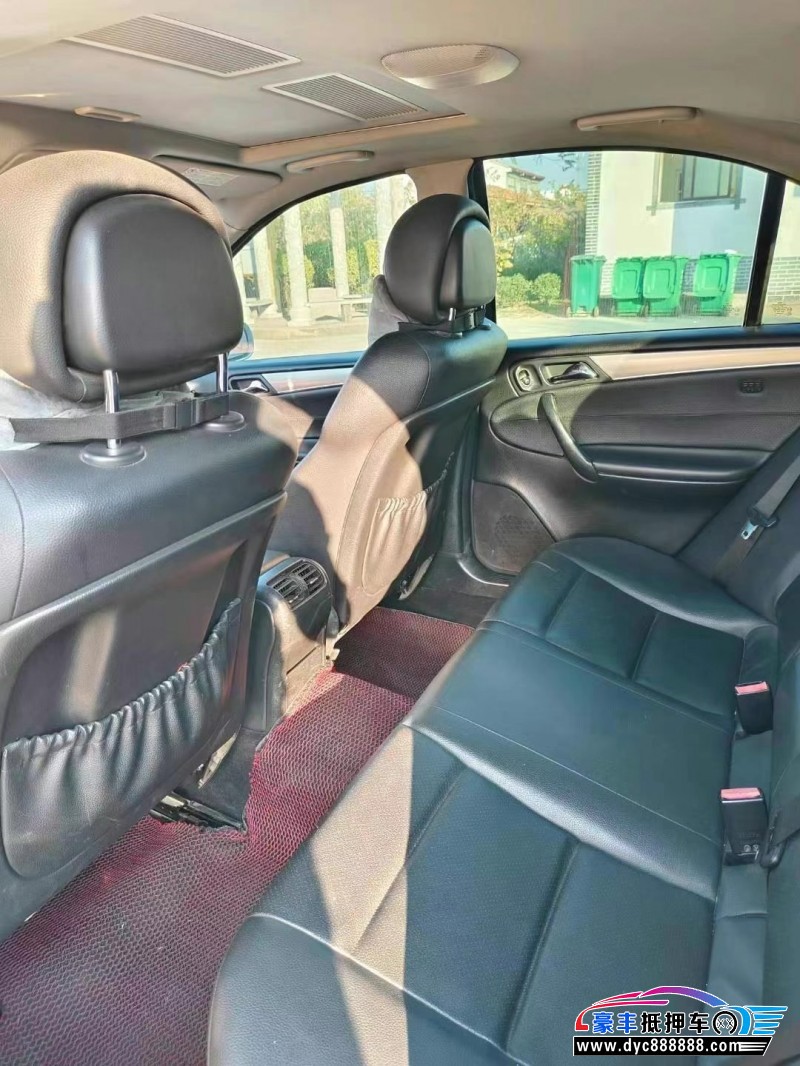 07年奔驰C轿车抵押车出售