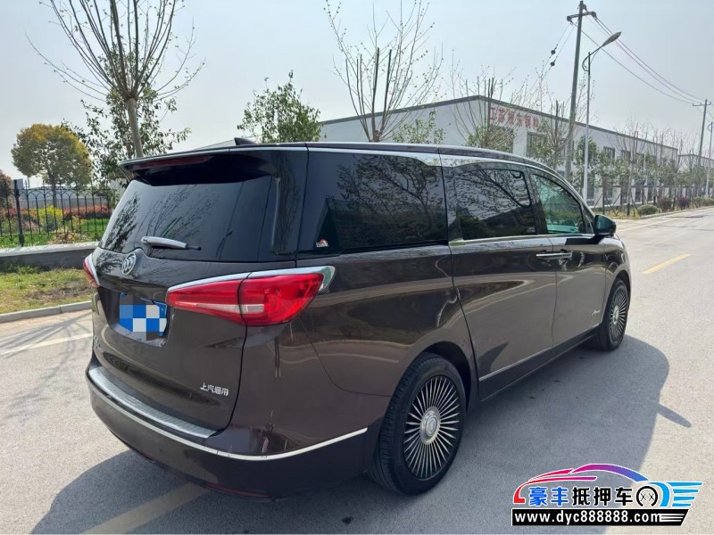 18年别克GL8轿车抵押车出售